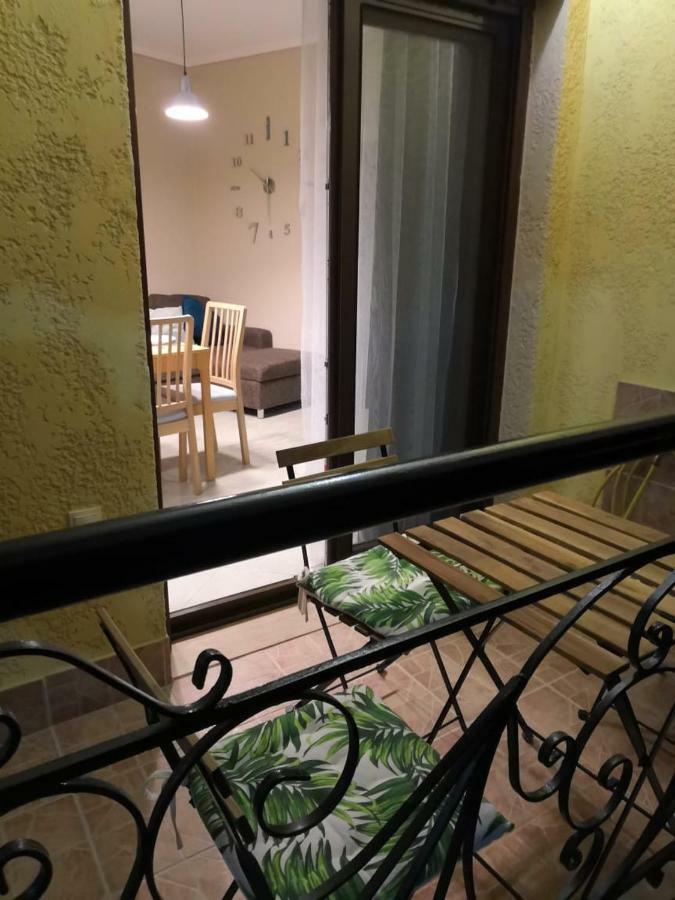 Comfortable Apartment Near The Central Beach Nea Skioni Exterior photo