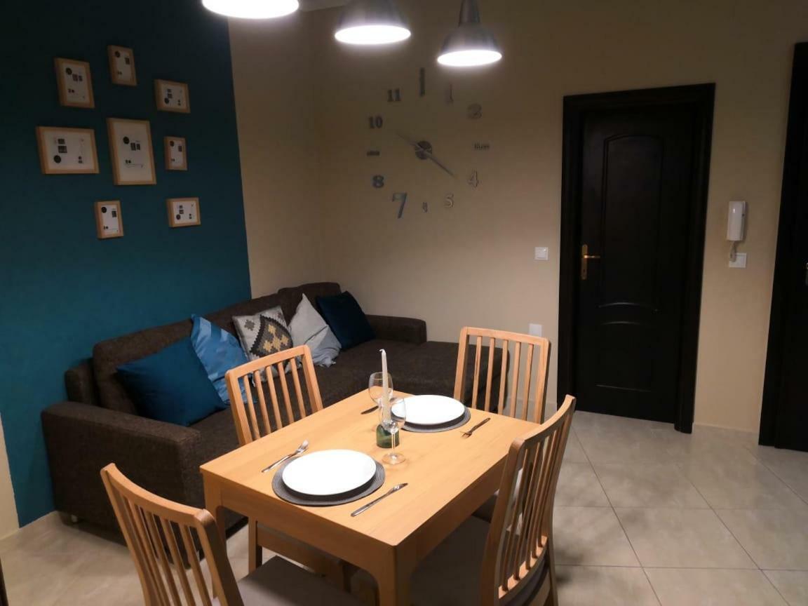 Comfortable Apartment Near The Central Beach Nea Skioni Exterior photo